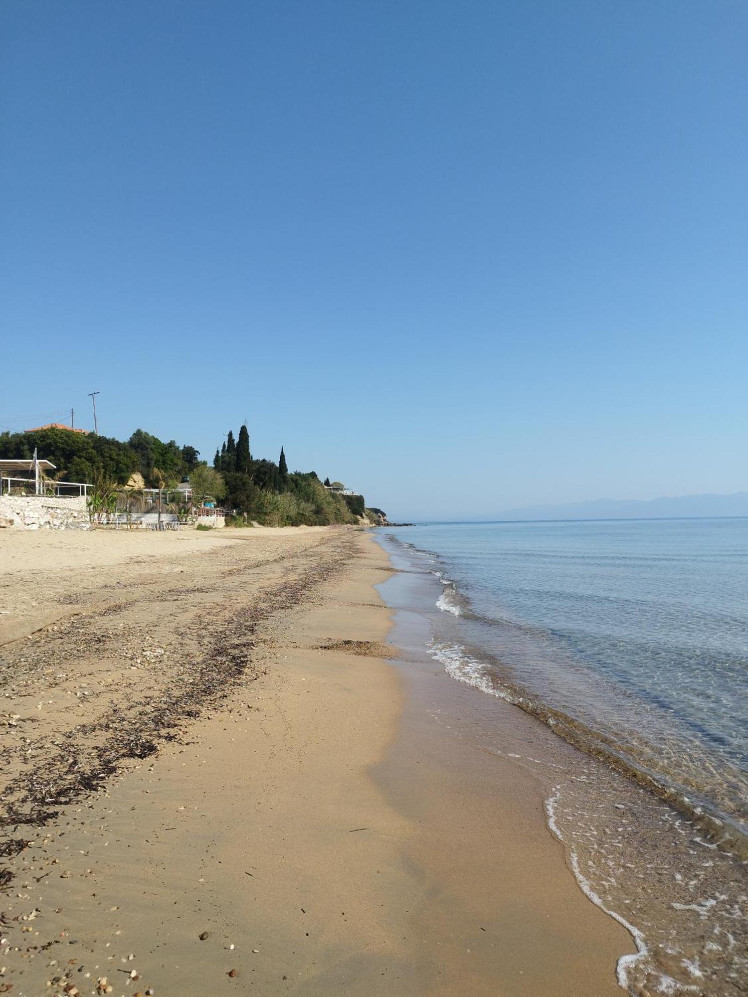 Takis Haikos House Two Minutes Walk To The Beach Peroulia Vounária Esterno foto