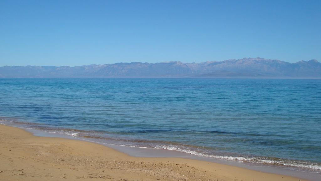 Takis Haikos House Two Minutes Walk To The Beach Peroulia Vounária Esterno foto
