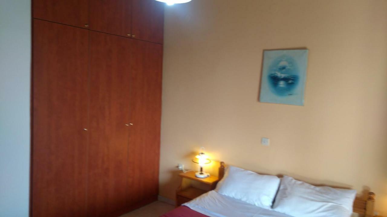 Takis Haikos House Two Minutes Walk To The Beach Peroulia Vounária Esterno foto